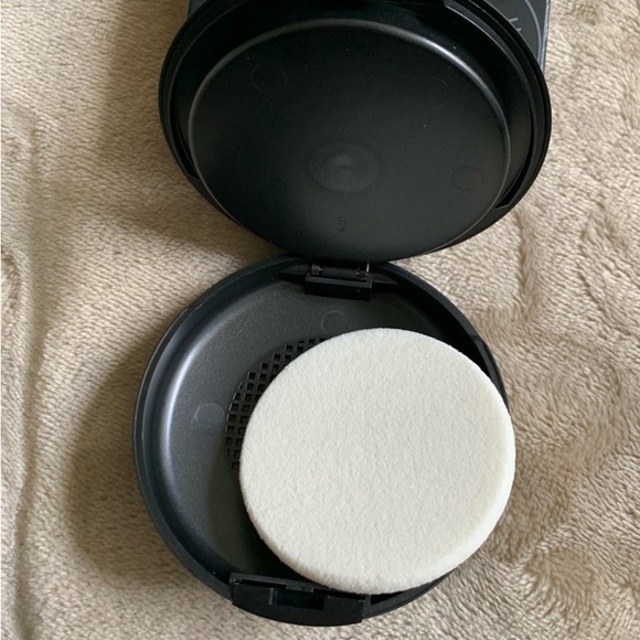 Mac Cosmetics Studio Fix Powder Plus Foundation NC35 BNIB - Picture 7 of 15